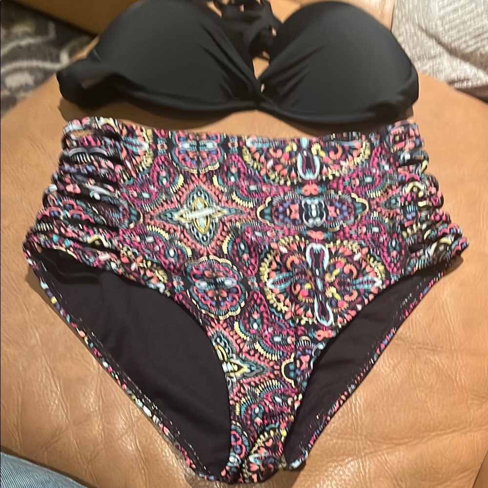 Hollister and California Waves size small bikini